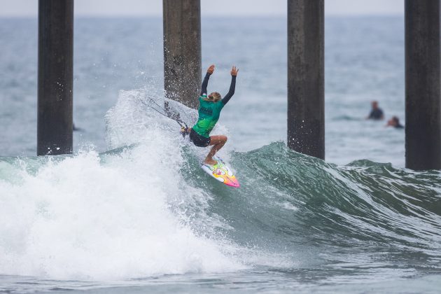 Erin Brooks, US Open of Surfing 2023, Huntington Beach, Califórnia (EUA). Foto: WSL / Kenny Morris.