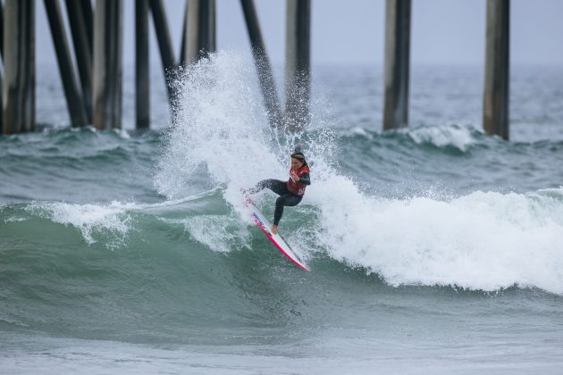 Francisca Veselko, US Open of Surfing 2023, Huntington Beach, Califórnia (EUA). Foto: WSL / Pat Nolan.