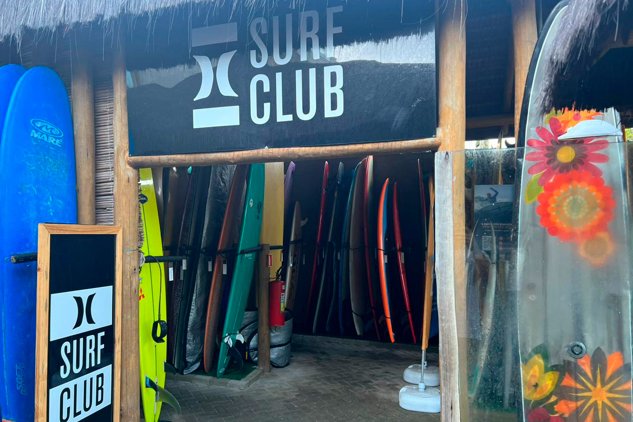Hurley Surf Club é ativado no Longboard Paradise, localizado na Praia da Macumba (RJ).