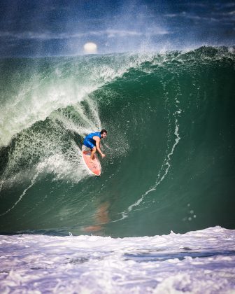 Pedro Calado, Itacoatiara Big Wave 2023, Niterói (RJ). Foto: Tony D'Andrea.