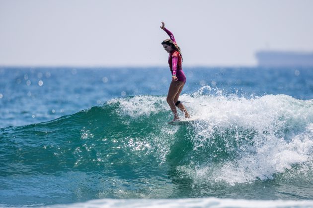 Soleil Errico, US Open of Surfing 2023, Huntington Beach, Califórnia (EUA). Foto: WSL / Kenny Morris.