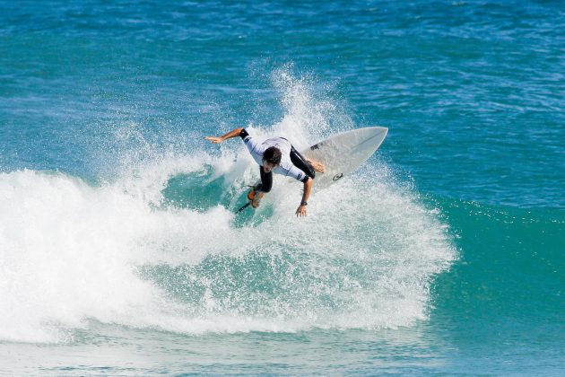 Theo Fresia, Saquarema Surf Pro AM 2023, Point de Itaúna (RJ). Foto: Luciano Santos Paula.