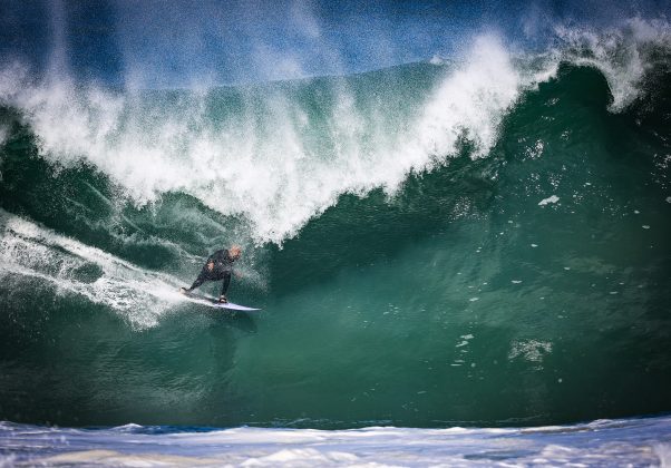 Willyam Santana, Itacoatiara Big Wave 2023, Niterói (RJ). Foto: Tony D'Andrea.