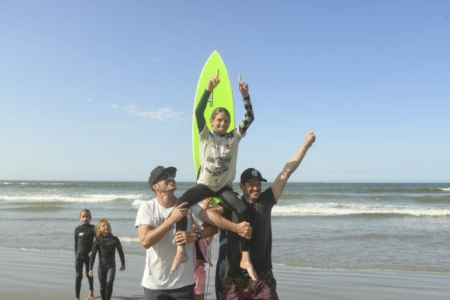 Caua Demski, Circuito Surf Talentos Oceano 2023, Praia Central de Balneário Camboriú (SC). Foto: Marcio David.