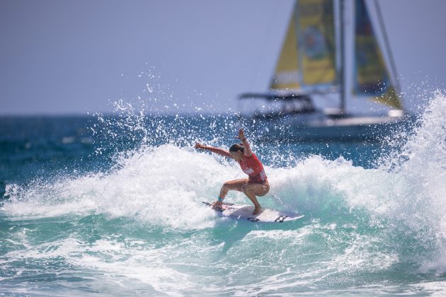 Luana Silva, US Open of Surfing 2023, Huntington Beach, Califórnia (EUA). Foto: WSL / Kenny Morris.