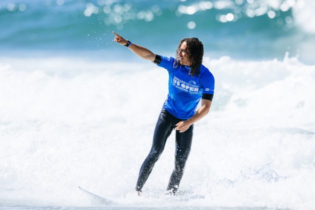 Nolan Rapoza, US Open of Surfing 2023, Huntington Beach, Califórnia (EUA). Foto: WSL / Pat Nolan.
