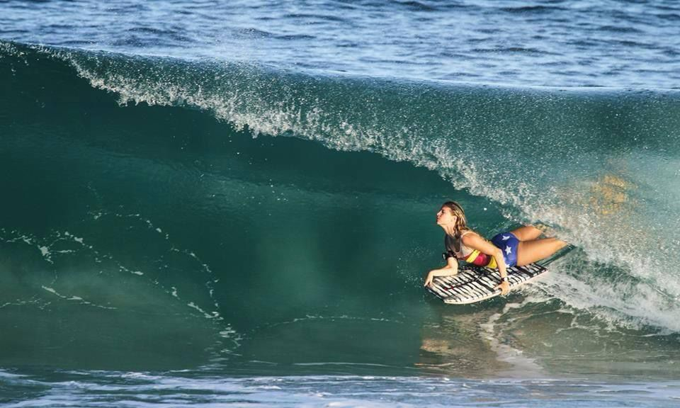 Nicolle Calheiros é uma das atrações do Estadual de Bodyboard no Rio de Janeiro.