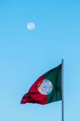 Bandeira de Portugal, EDP Vissla Ericeira Pro 2023, Ribeira D'Ilhas, Portugal. Foto: WSL / Poullenot.