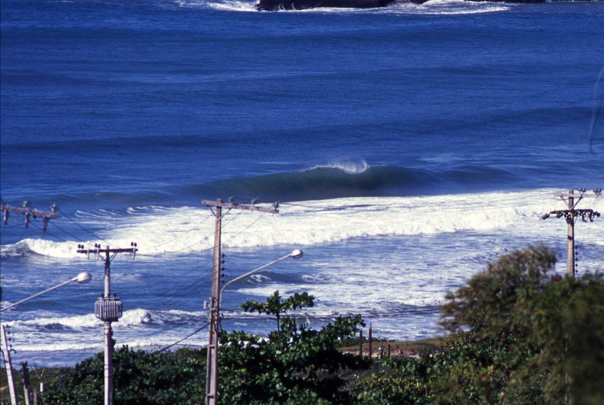 Praia Mole, em Florianópolis (SC), recebe Layback Pro em março.