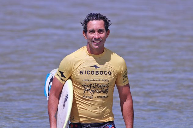 Oziel Souza, Campeonato de Surf Comunidades Tradicionais, Praia do Bonete, Ilhabela (SP). Foto: Munir El Hage.