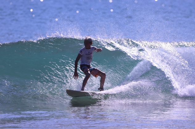 Renan da Figueira, Campeonato de Surf Comunidades Tradicionais, Praia do Bonete, Ilhabela (SP). Foto: Munir El Hage.