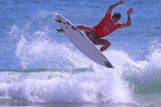 Sergio Luan, Campeonato de Surf Comunidades Tradicionais, Praia do Bonete, Ilhabela (SP). Foto: Munir El Hage.