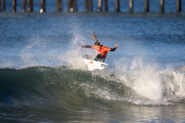 Sierra Kerr, World Junior Championships, Oceanside, Califórnia (EUA). Foto: WSL / Kenny Morris.