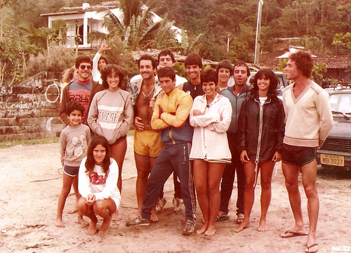 Dirigente Silvério, último da direita, em Juqueí, São Sebastião (SP).