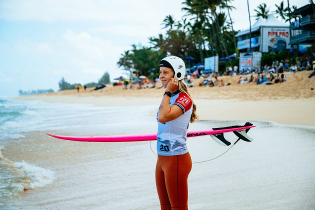 Isabella Nichols, Pipe Pro 2024, North Shore de Oahu, Havaí. Foto: WSL / Heff.
