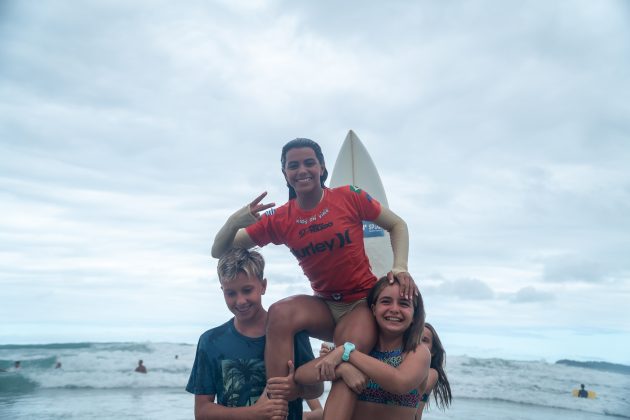 Maeva Guastalla, Filipe Toledo Kids on Fire, Praia Grande, Ubatuba (SP). Foto: Gabriel Ferreira.