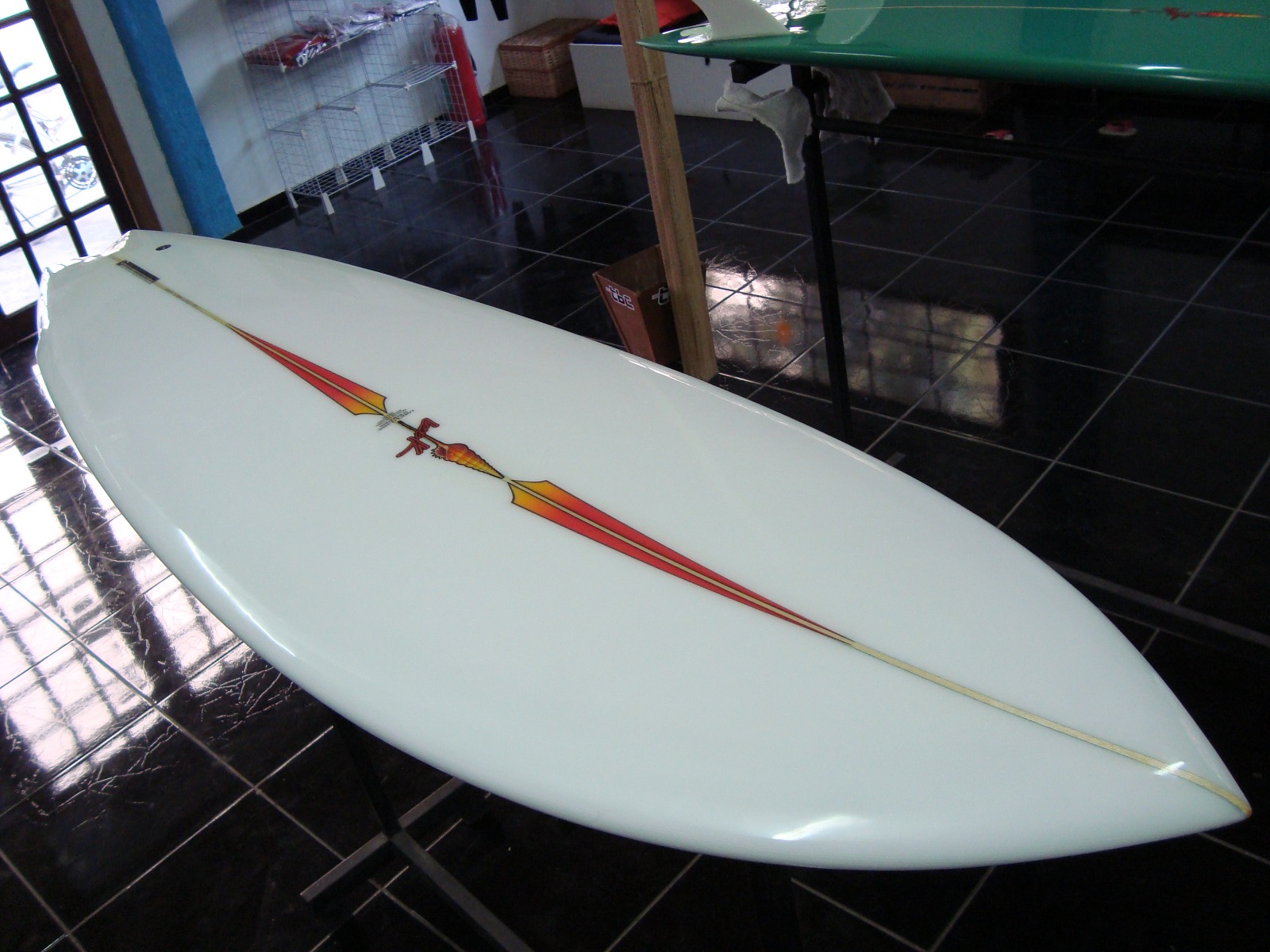 Quem não gostaria de ter uma Kiko Surfboards no quiver?