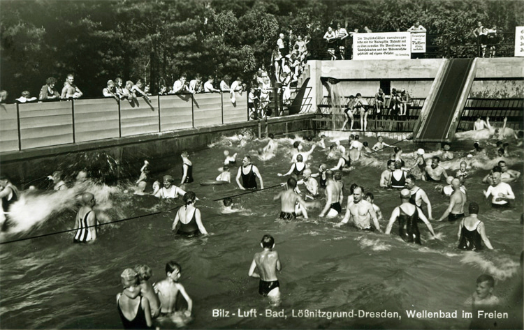 Undosa Bilzbad – wave-pool – primeira piscina de ondas do mundo.