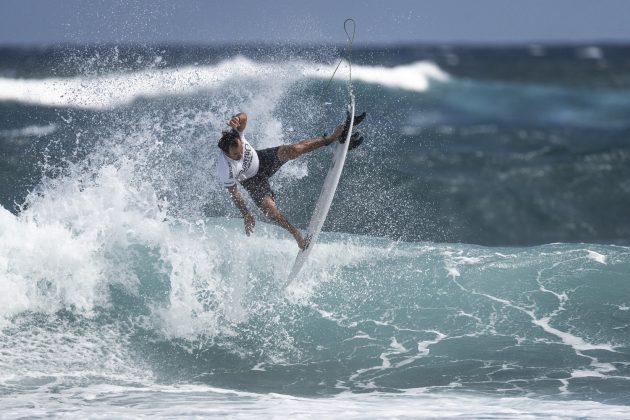 Joan Duru, ISA World Surfing Games 2024, La Marginal, Arecibo, Porto Rico. Foto: ISA / Sean Evans.