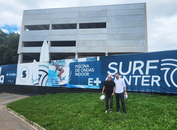 Kadu Moliterno e Fabricio Stedille, Surf Center, Curitiba (PR). Foto: Divulgação.