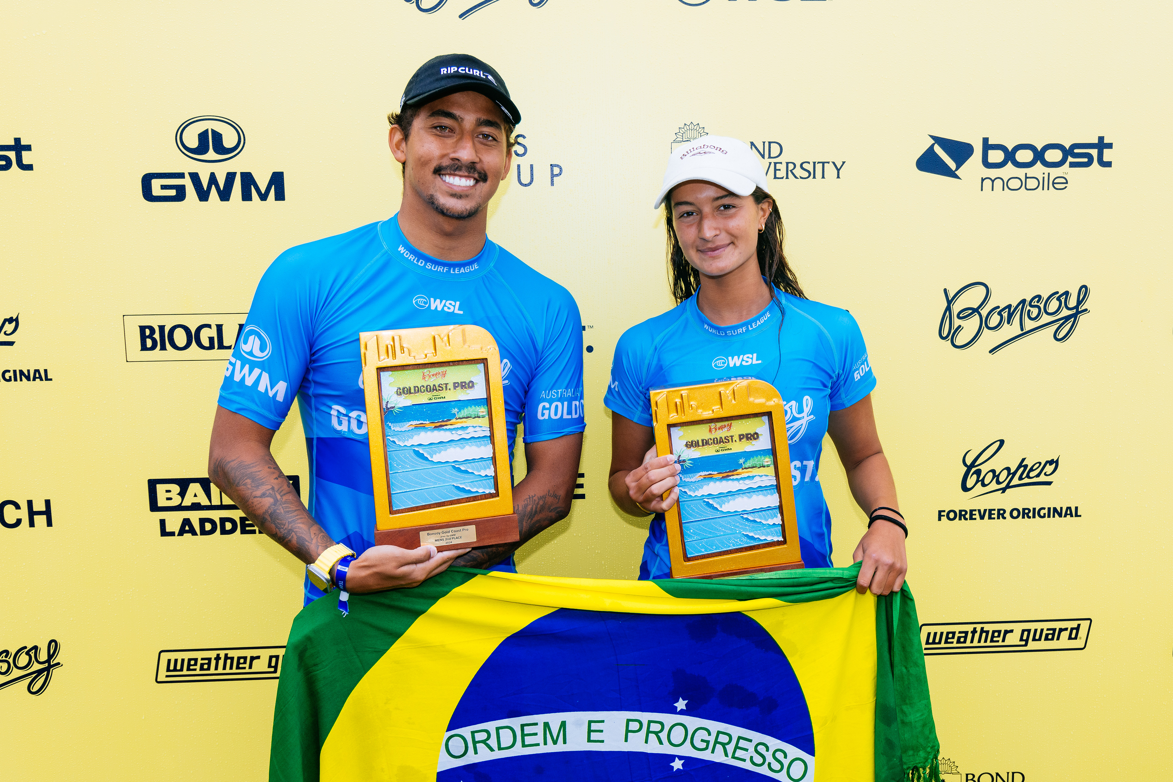 Samuel Pupo e Luana Silva terminam Gold Coast Pro 2024 em segundo lugar.
