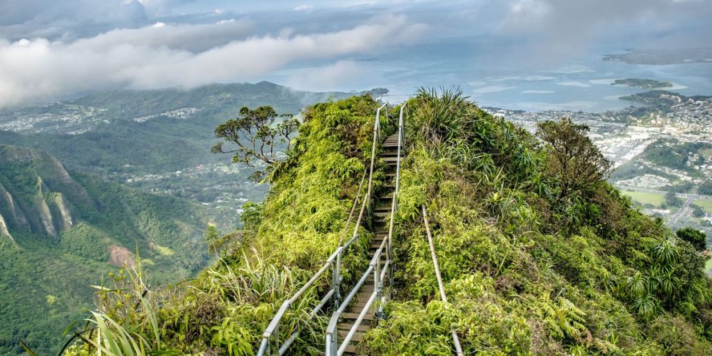 Haiku Stair, escada na ilha de Oahu também conhecida como Starway To Heaven, será removida.
