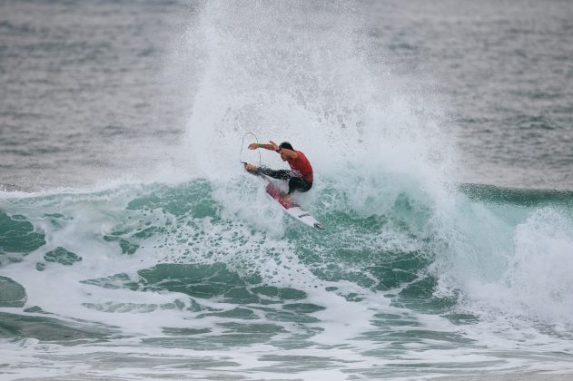 Oscar Berry, Ballito Pro 2025, Willard Beach, KwaZulu-Natal, África do Sul. Foto: WSL / Kody McGregor.