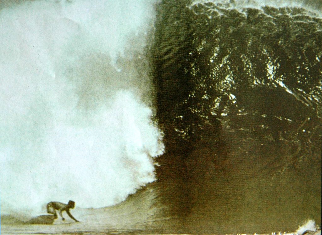 Carioca Renan Pitanguy em Pipeline no ano de 1980.