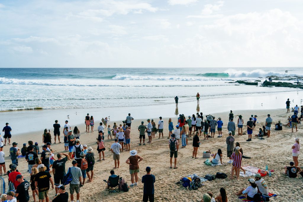 O Gold Coast Pro 2026 acontece nas ondas de Snapper Rocks, Queensland, Austrália.