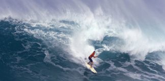 Onbongo Pro Surfing 2002 define vagas no WCT
