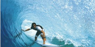 Daison Pereira representa surfe gaúcho em Ubatuba