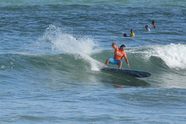 Evento rola na Praia de ipitanga.