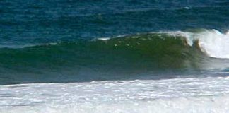 Raio mata surfista em Salvador