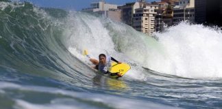 Bodyboarders invadem o Rio