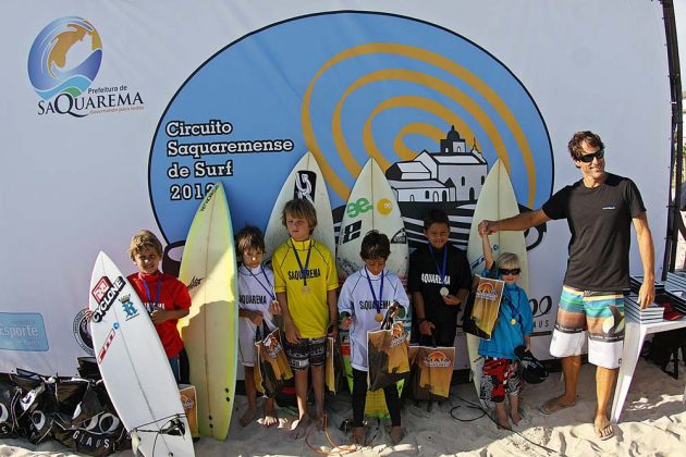 Pódio Pré-Petit, primeira etapa do Circuito Saquaremense 2013, praia de Itaúna, Saquarema (RJ). Foto: Luciano Santos Paula.