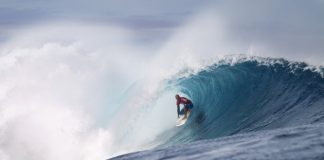 Slater implacável em Fiji