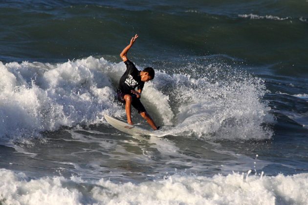 Rafael Tigrão, Smolder Pro Kids 2014, praia do Futuro, Fortaleza (CE). Foto: Jocildo Andrade.