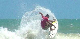 Praia do Futuro finaliza Classic Bad Boy Surf