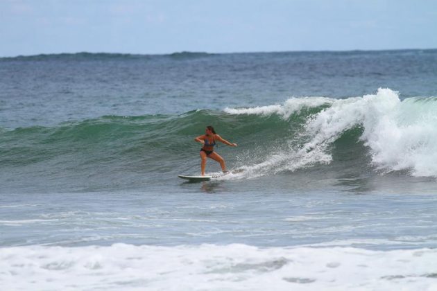 Luana Rangel, Costa Rica. Foto: Cassio Carvalho / Surftours.pro.br.