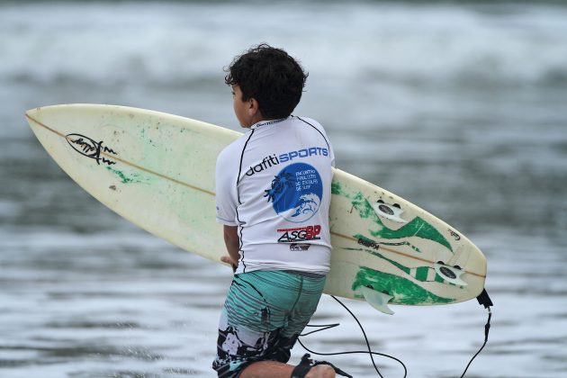Jonas Wesley Encontro Paulista entre Escolas de Surf. Foto: Thais Serra.