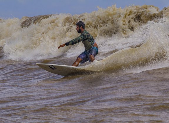 AdiltonMariano-Foto2-Rick Werneck Expedição Pororoca do Marajó 2015 – Chaves - Pará. Foto: Luciano Amaral.