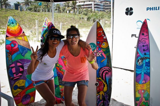 Fernanda Infanti vai mostrar como se faz arte e surf Carioca Universitário de Surf. Foto: Divulgação.
