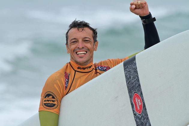 Fabio Amicci  Surf Trip SP Contest, Maresias, São Sebastião. Foto: Adriana Berlinck.