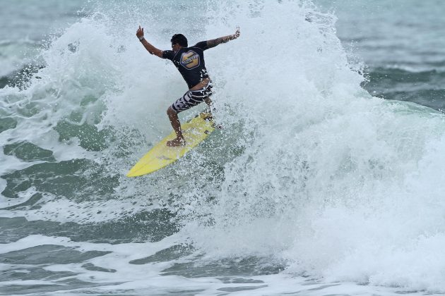 Pedro Regatieri Surf Trip SP Contest, Maresias, São Sebastião. Foto: Adriana Berlinck.