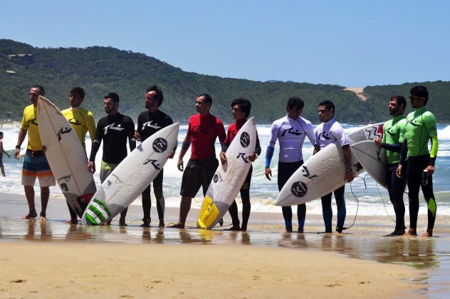 Duplas Etapa Sul Test Ride Rusty Surfboards, praia do Rosa, Santa Catarina. Foto: Caio Guedes.