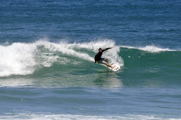 Wagner Loja BackWash Paraná Test Ride Rusty Surfboards, praia do Rosa, Santa Catarina. Foto: Caio Guedes.