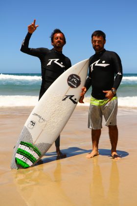Dupla BackWash Paraná Test Ride Rusty Surfboards, praia do Rosa, Santa Catarina. Foto: Cristiano Rigo Dalcin.
