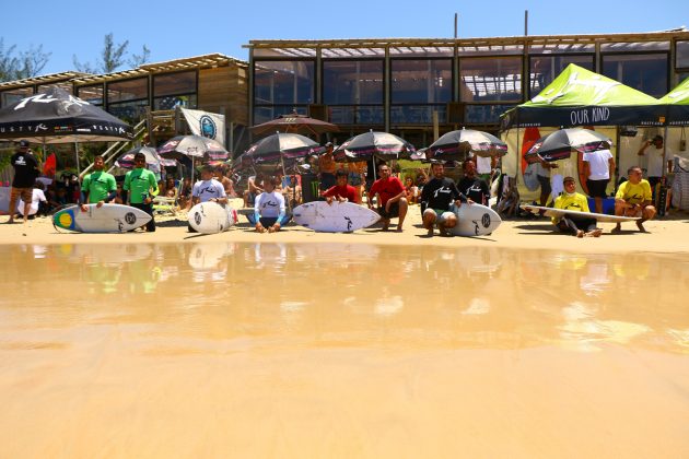 Duplas do confronto entre surf shops etapa Sul Test Ride Rusty Surfboards, praia do Rosa, Santa Catarina. Foto: Cristiano Rigo Dalcin.