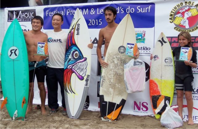 Vencedores Open Local Festival Pro/Am & Legend’s do Surf. Foto: Miguel Soares.