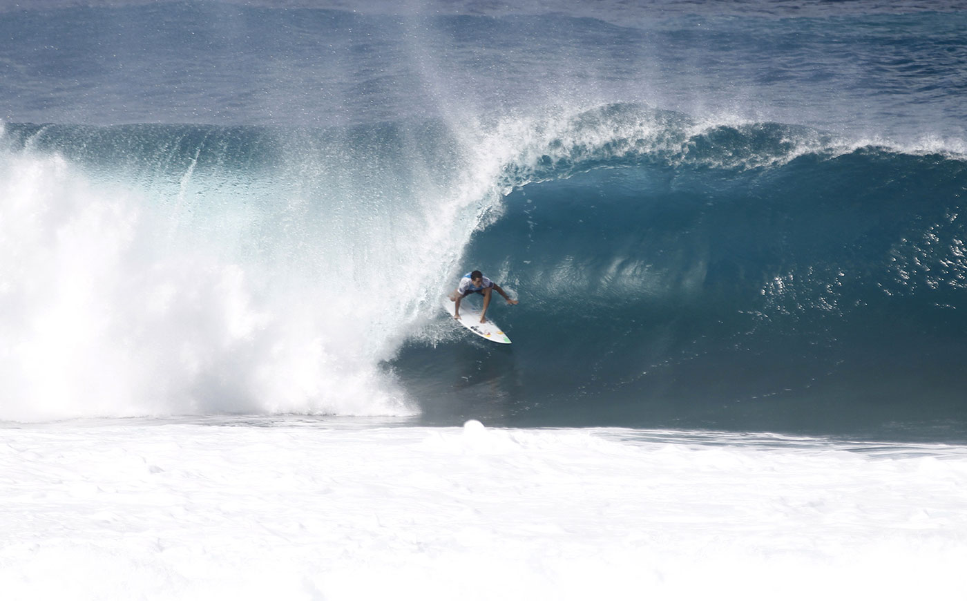 Adriano de Souza , Billabong Pipe Masters 2015, Pipeline Hawaii.